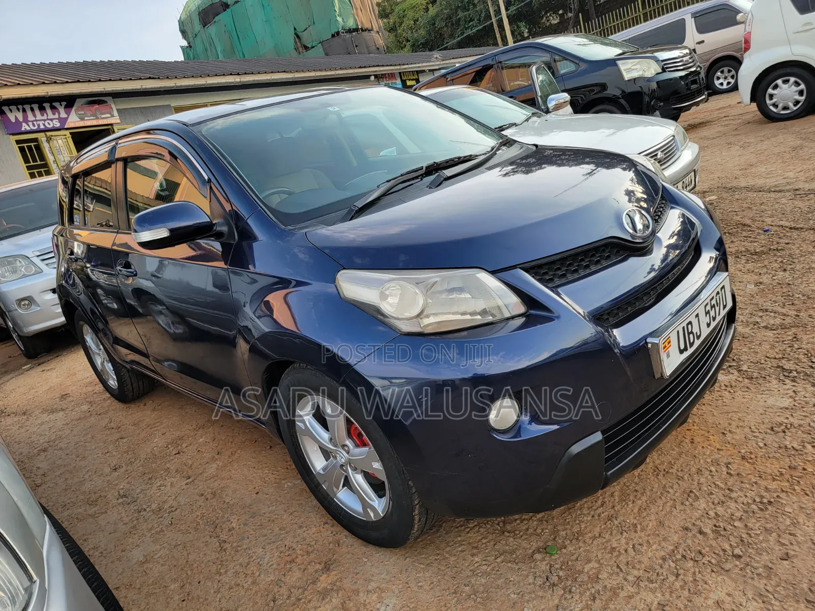 Toyota IST 2010 Blue