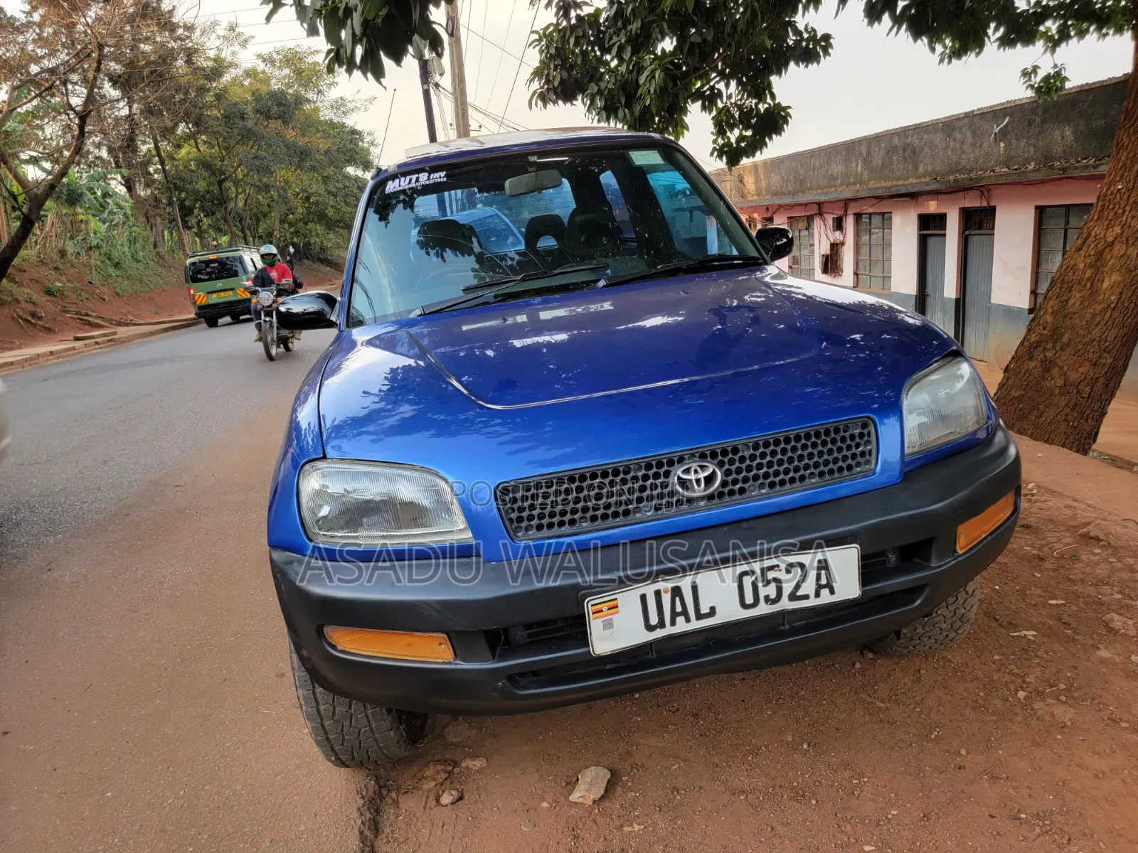 Toyota RAV4 1999 Black