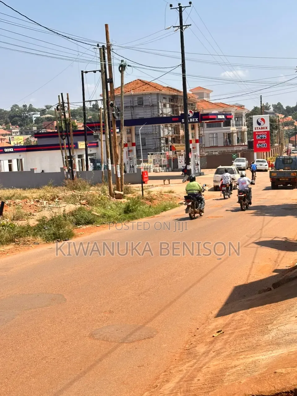 Commercial Plots for Sale Kireka Namugongo Road 50by100 
280m Title