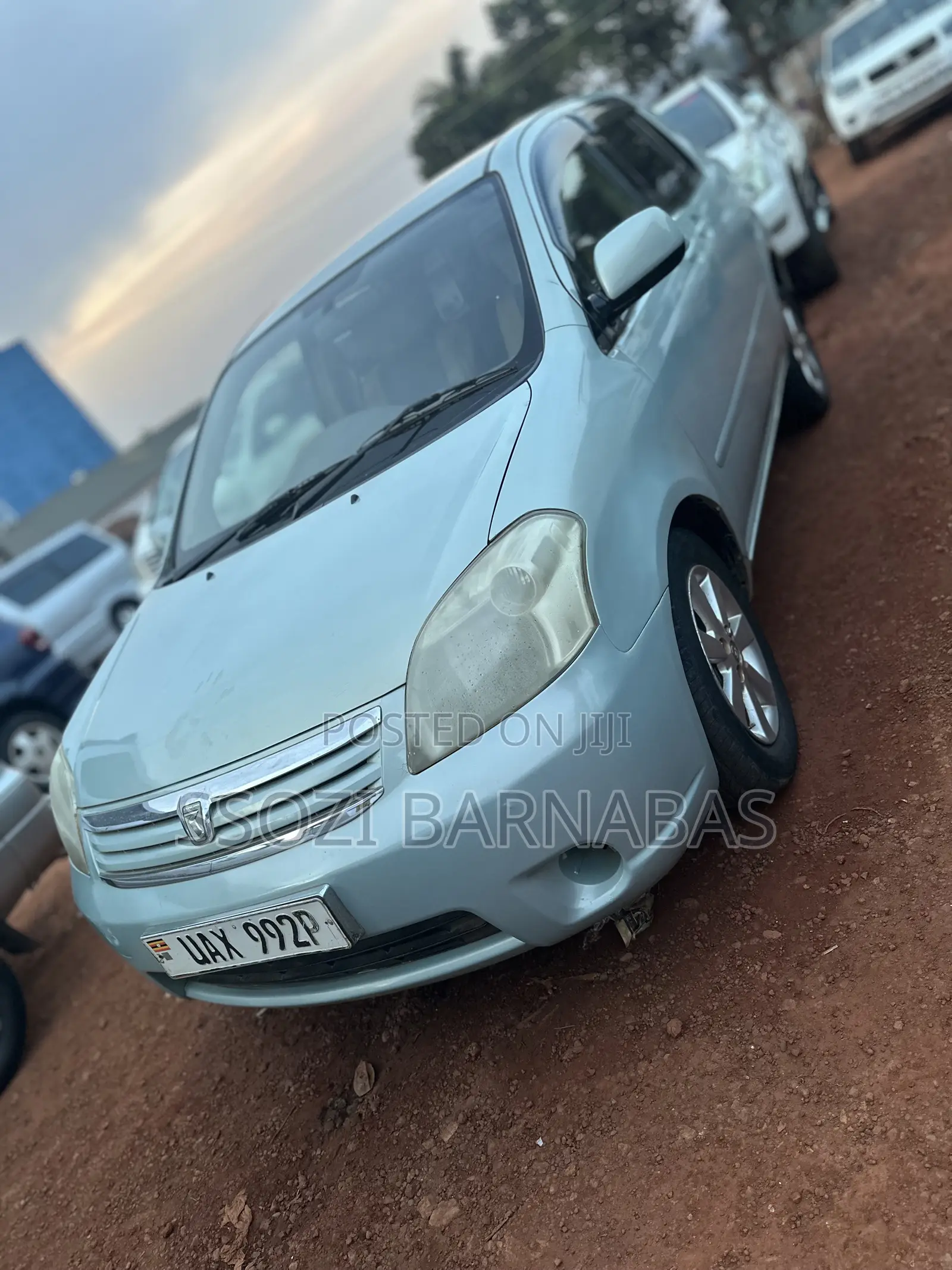 Toyota Raum 2003 Green