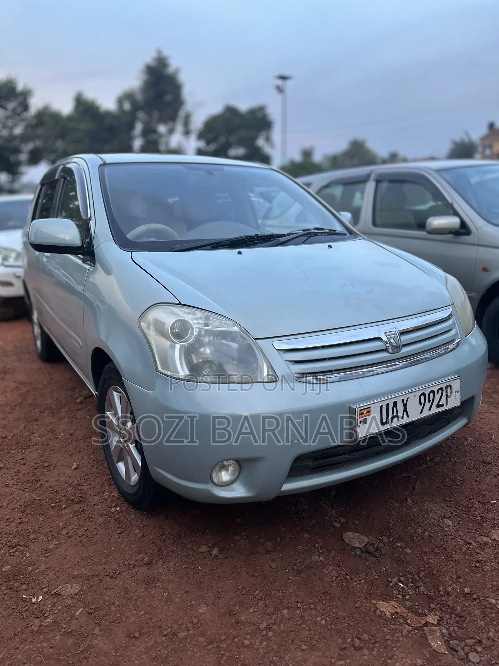 Toyota Raum 2003 Green