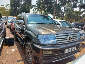 Toyota Land Cruiser Prado 2005 Gray