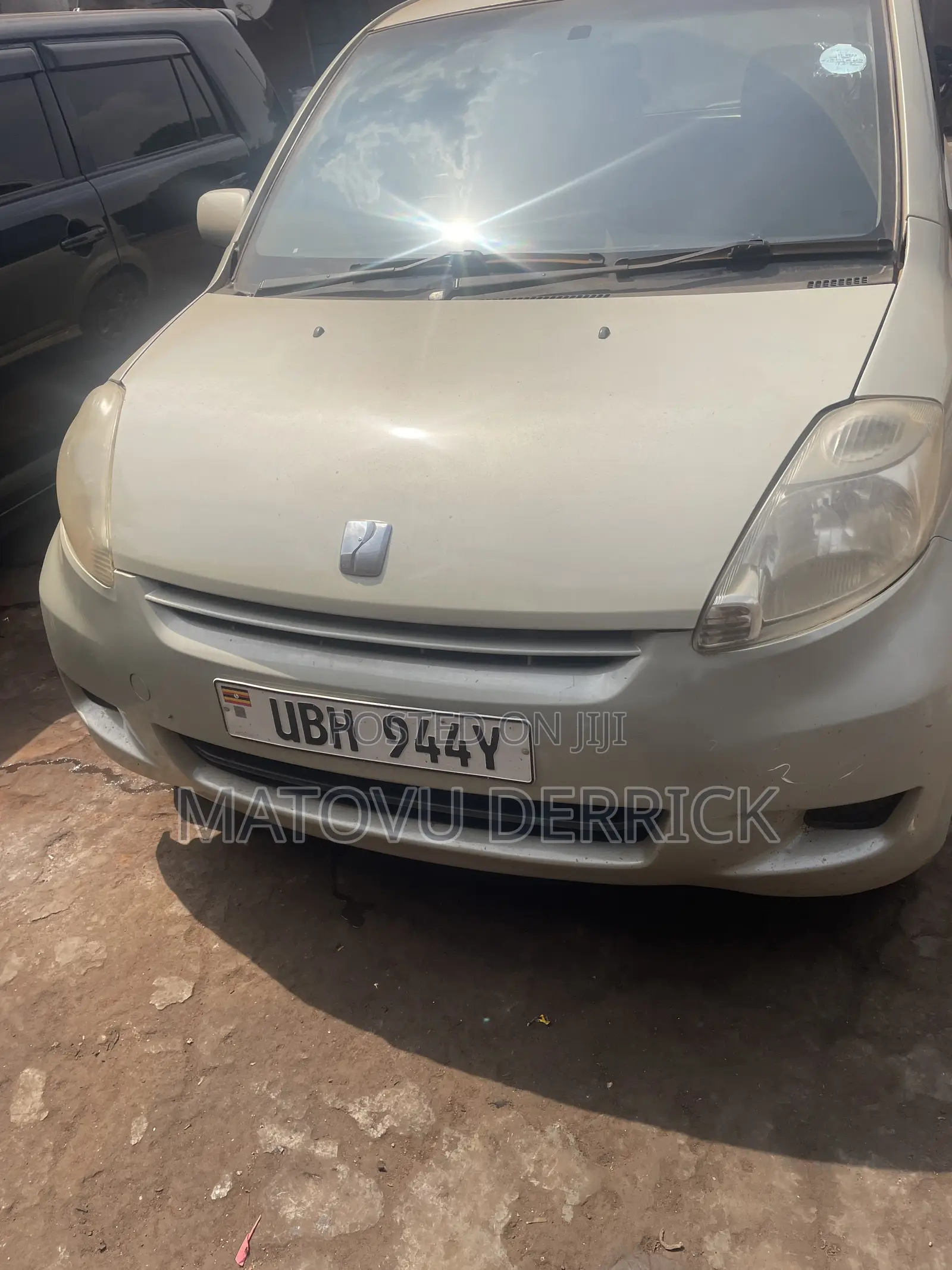 Toyota Passo 1.3 FWD 2008 Gold