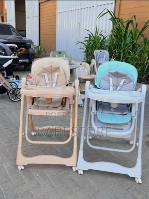 Baby High Chair/ Baby Feeding Chair