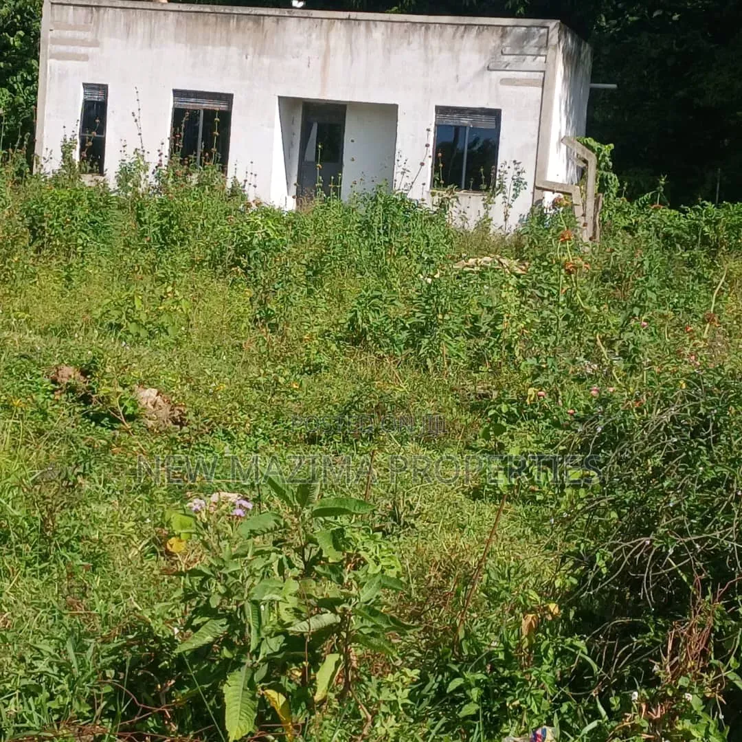 2bdrm House in Garuga Ntebe Rd, Central Division for sale
