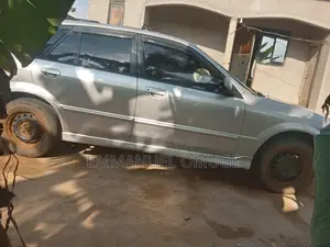 Mazda 323 1.6 2003 Silver
