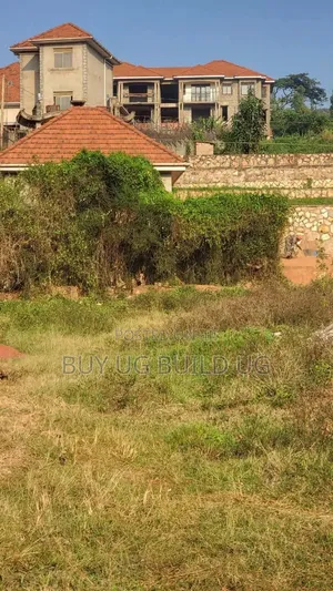 Quick Sale 100ft By100ft for Sale in Seguku Katale Entebe Road at 145m