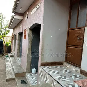 5bdrm House in Matuga Town, Central Division for sale