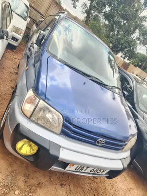 Toyota Noah 2001 Blue