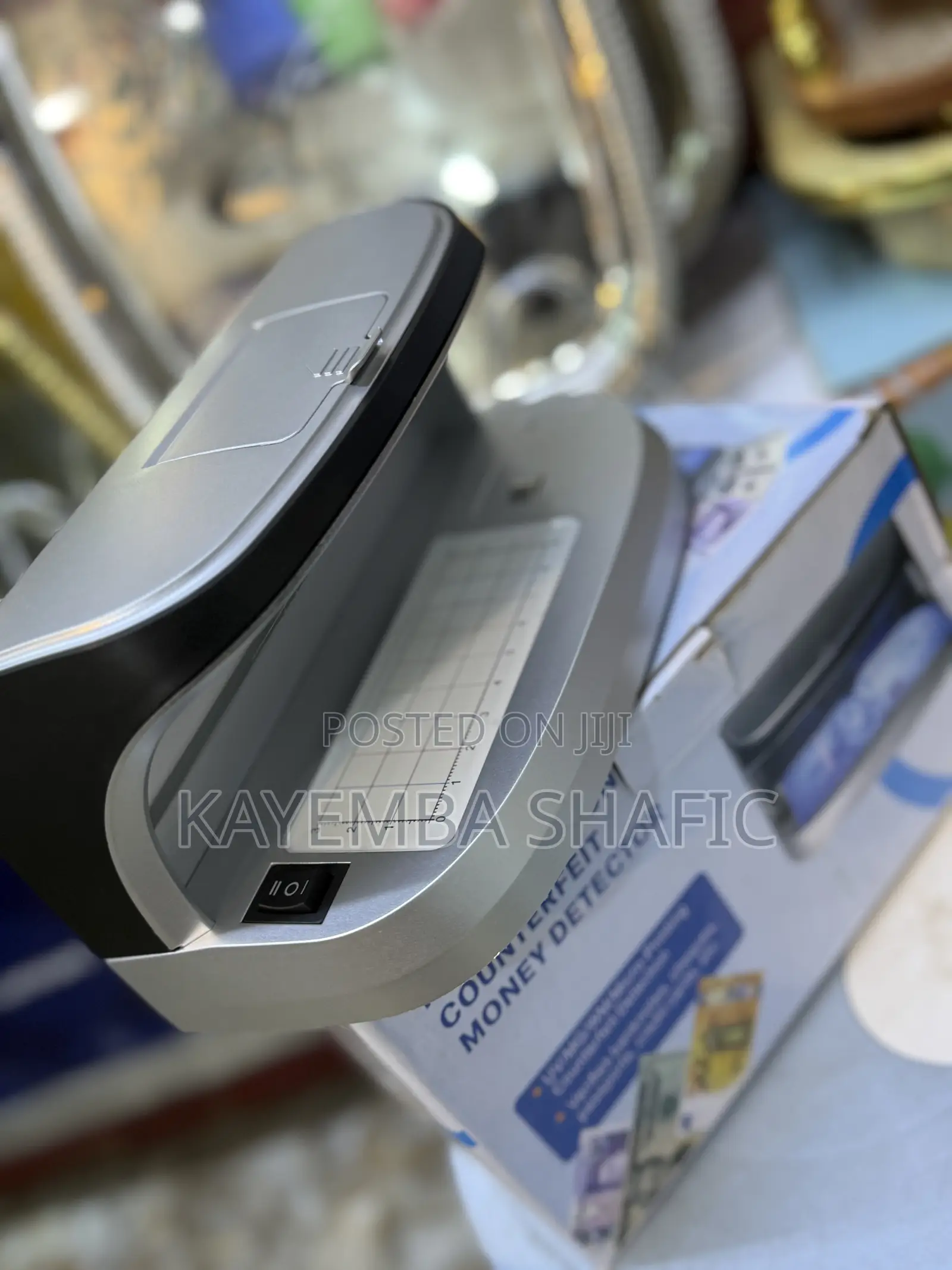 Multi-Function Counterfeit Money Detector - UV/MG/WM Currency