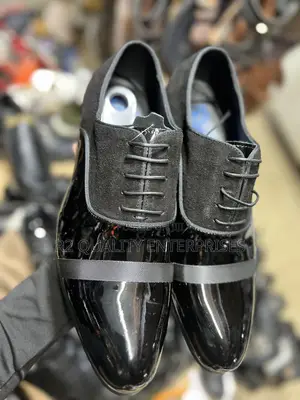 Men's Mixed-Material Oxford Dress Shoe