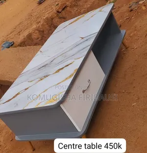 Komugisha Fitidausi