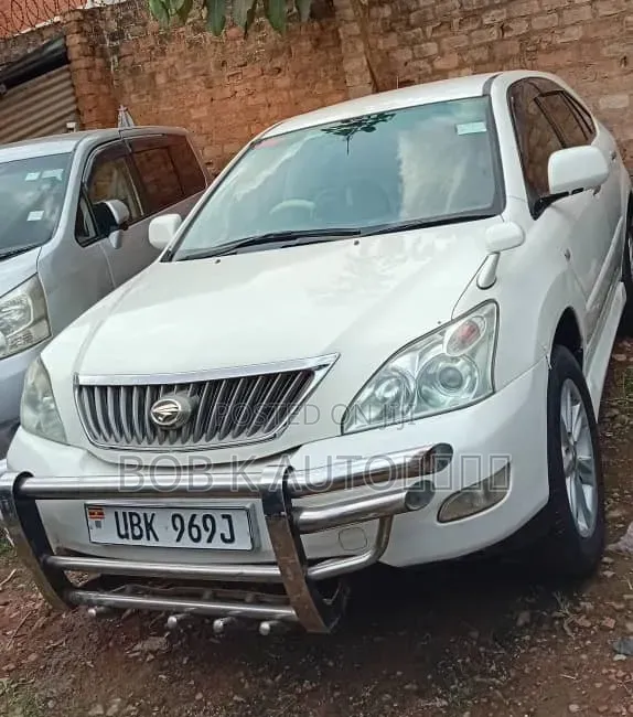 Toyota Harrier 2009 White