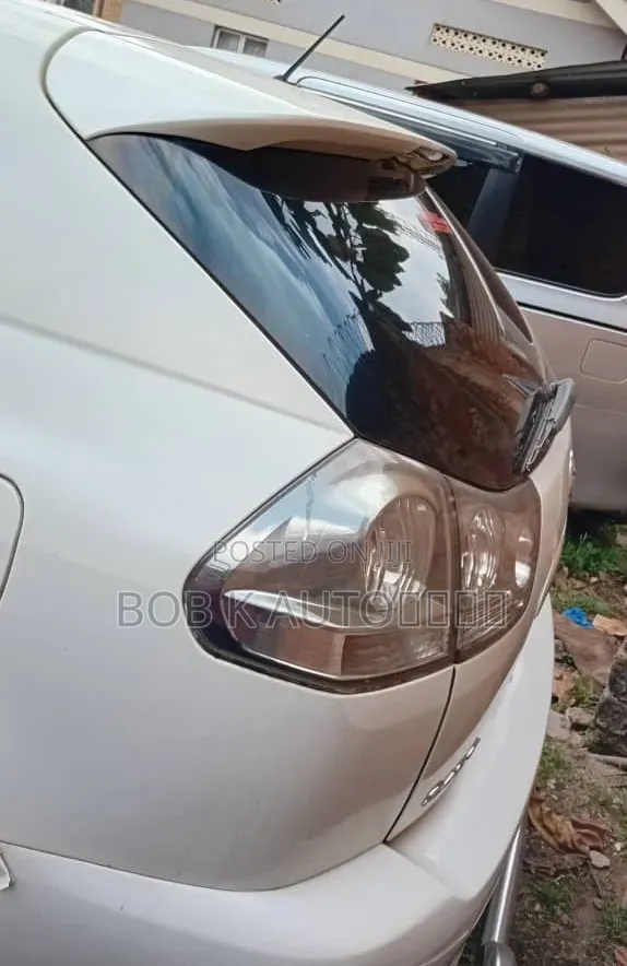 Toyota Harrier 2009 White