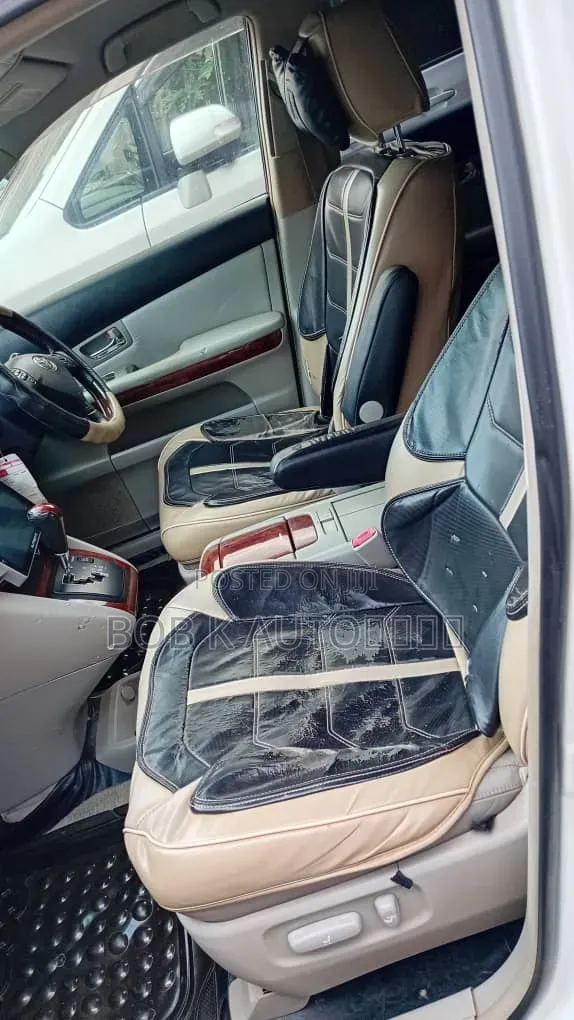 Toyota Harrier 2009 White