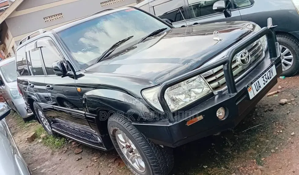 Toyota Land Cruiser Cygnus 4.7 2007 Black