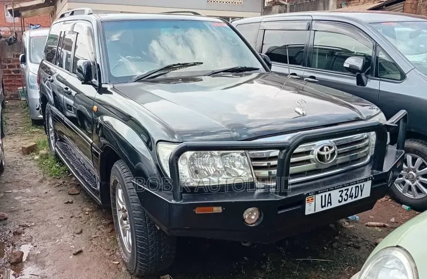 Toyota Land Cruiser Cygnus 4.7 2007 Black