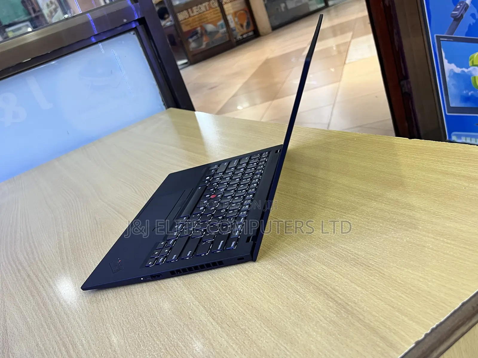 Laptop Lenovo ThinkPad X1 Carbon 8GB Intel Core i5 SSD 256GB