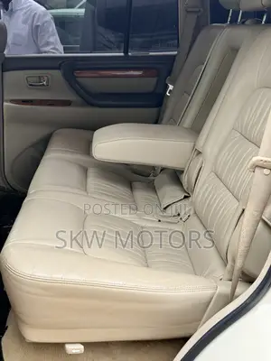Toyota Land Cruiser Cygnus 4.7 2007 Beige