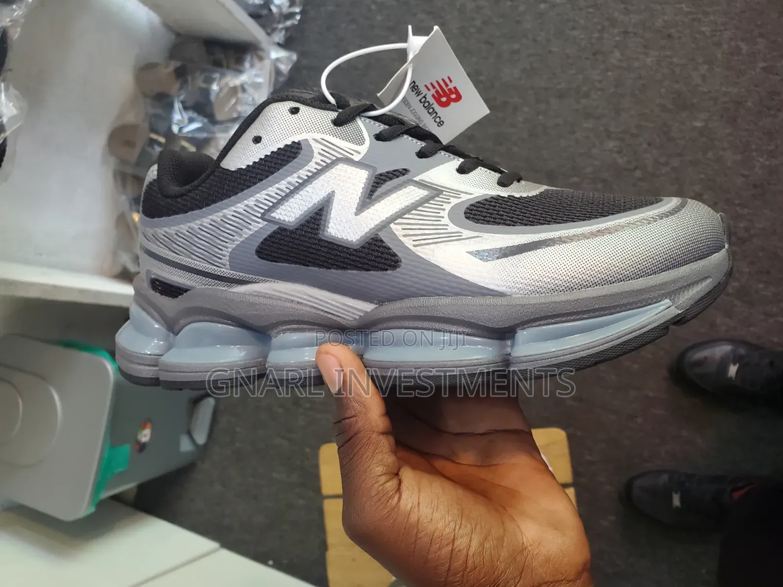 Converse / Sneakers Shoes New Balance 9060