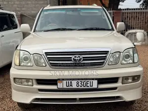 Toyota Land Cruiser Cygnus 4.7 2007 Beige