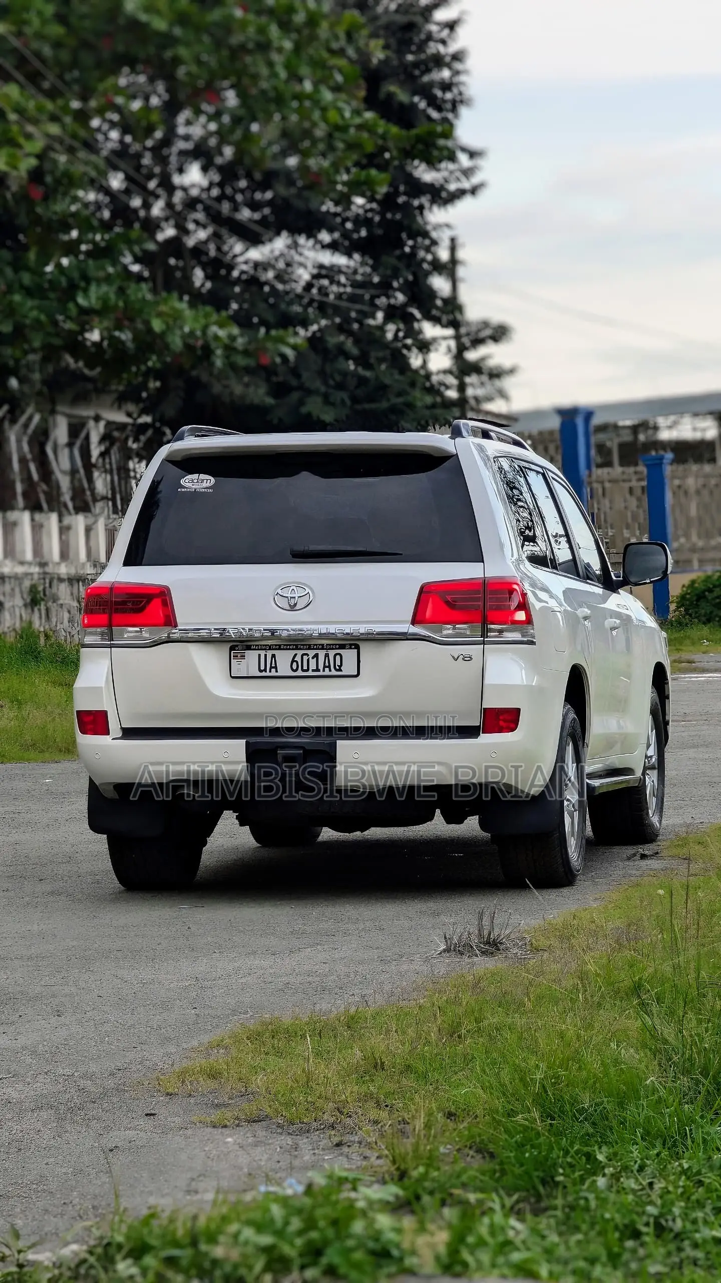 Toyota Land Cruiser Prado 2018 White