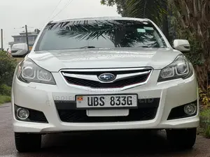 Subaru Legacy 2010 White