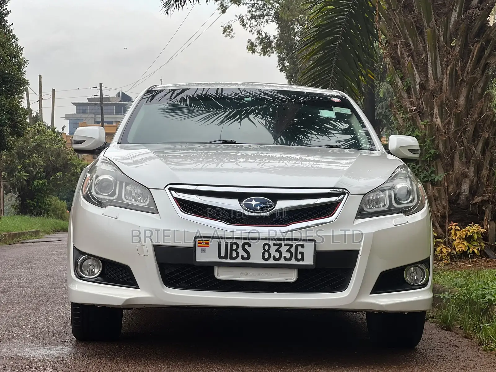 Subaru Legacy 2010 White