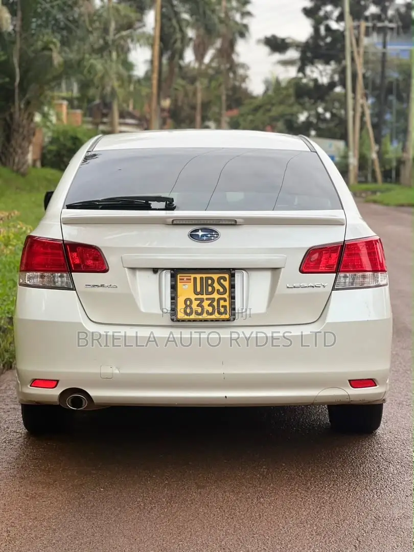 Subaru Legacy 2010 White