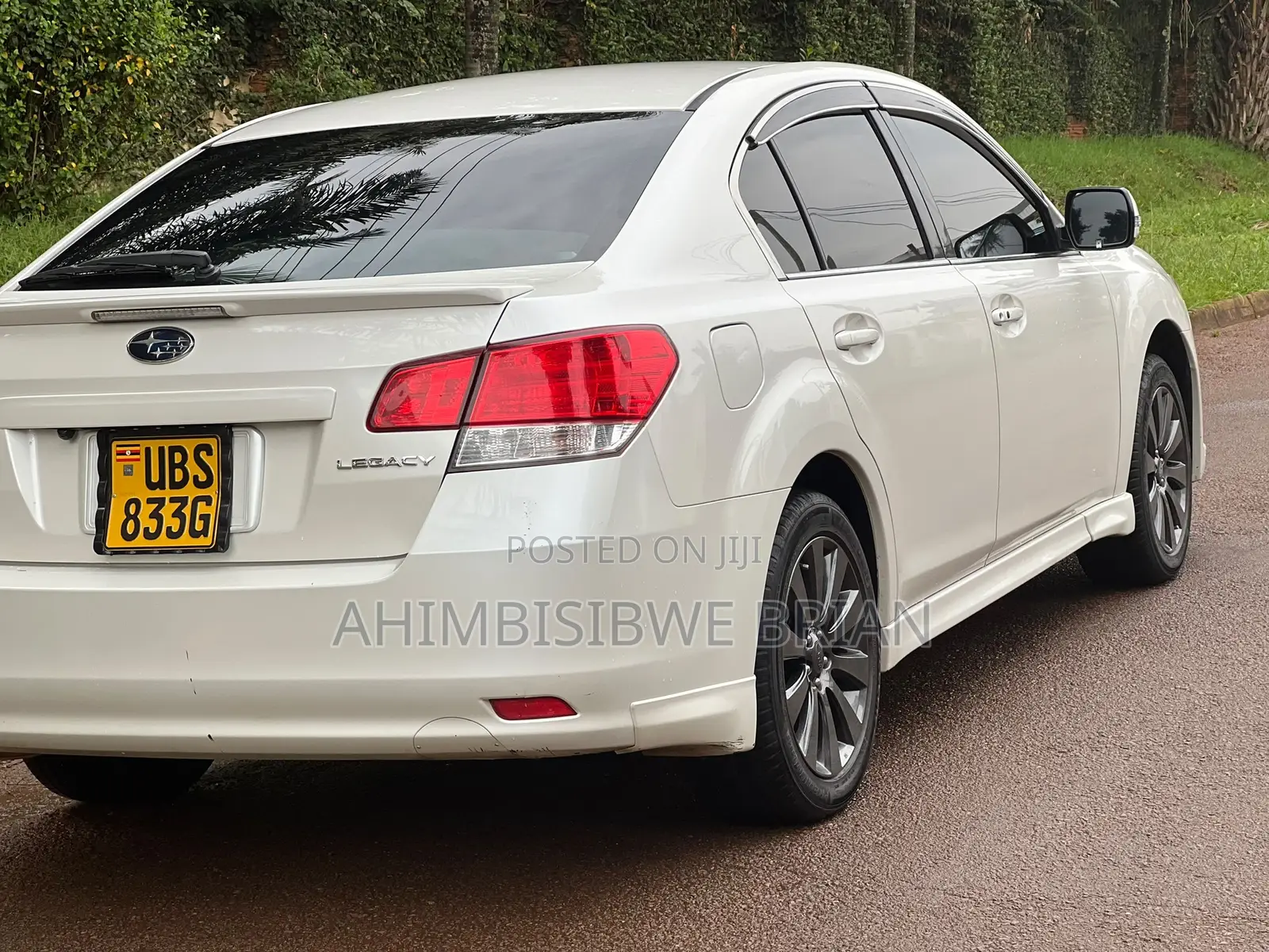 Subaru Legacy 2010 White