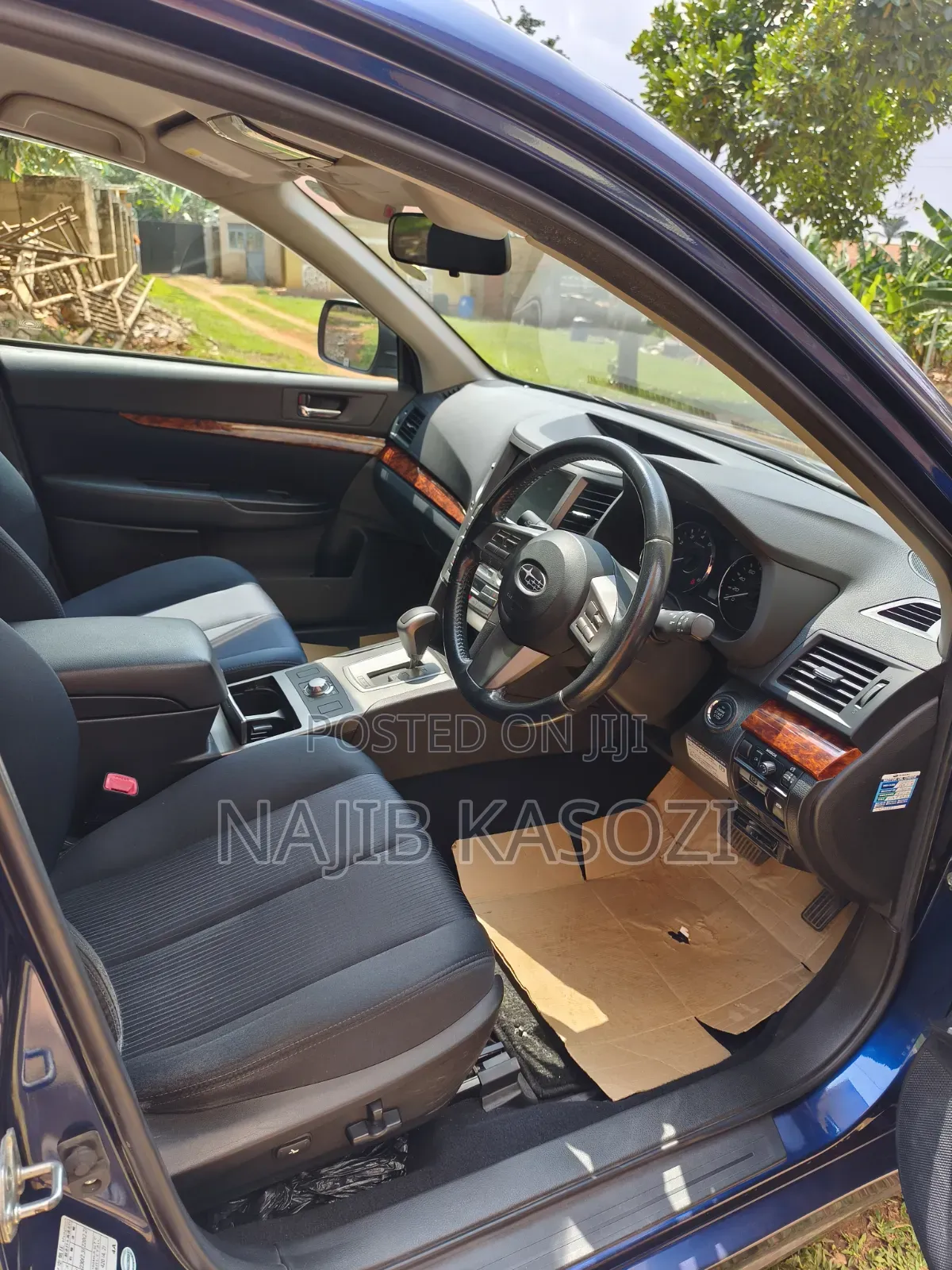 Subaru Legacy 2011 Blue