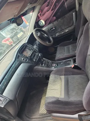Toyota Kluger 2003 Black
