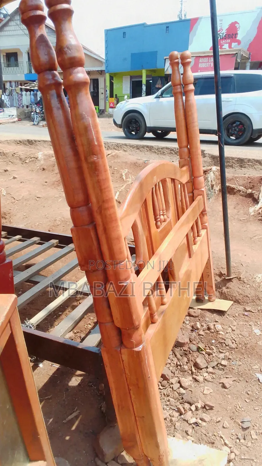 4by6 Wooden Bed in Good State Available for Sale
