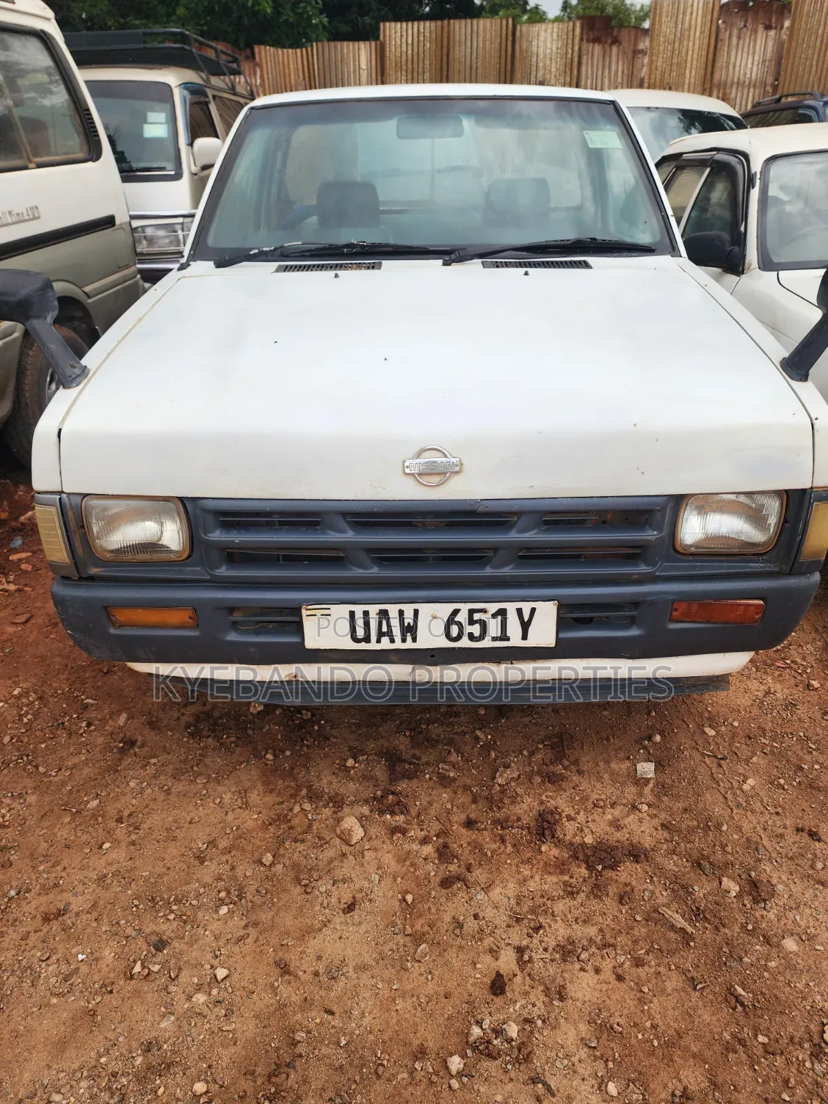 Nissan Pick-Up 2.5D 1998 White