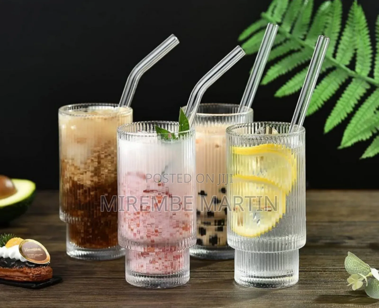 Dozen of Ribbed Glasses.