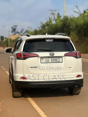 Toyota RAV4 2016 White