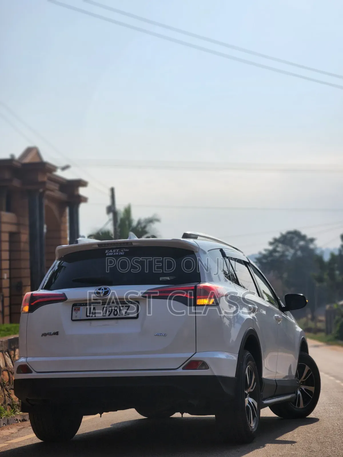 Toyota RAV4 2016 White