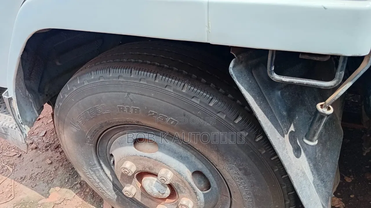 Mitsubishi Canter