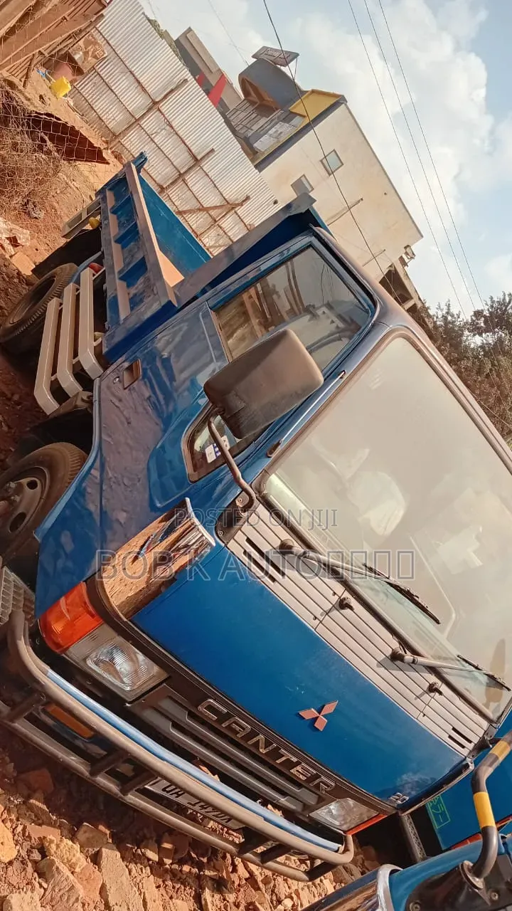 Mitsubishi Canter