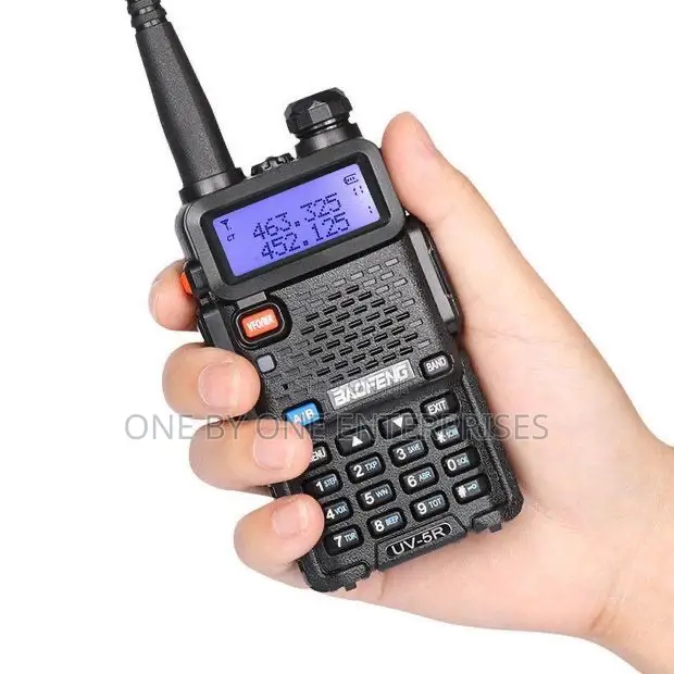 Pair of BaoFeng UV-5R Dual-Band Handheld Radio Call Transreceiver
