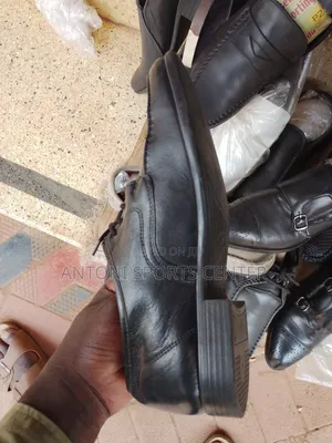 Oxford Second Hard Size 40