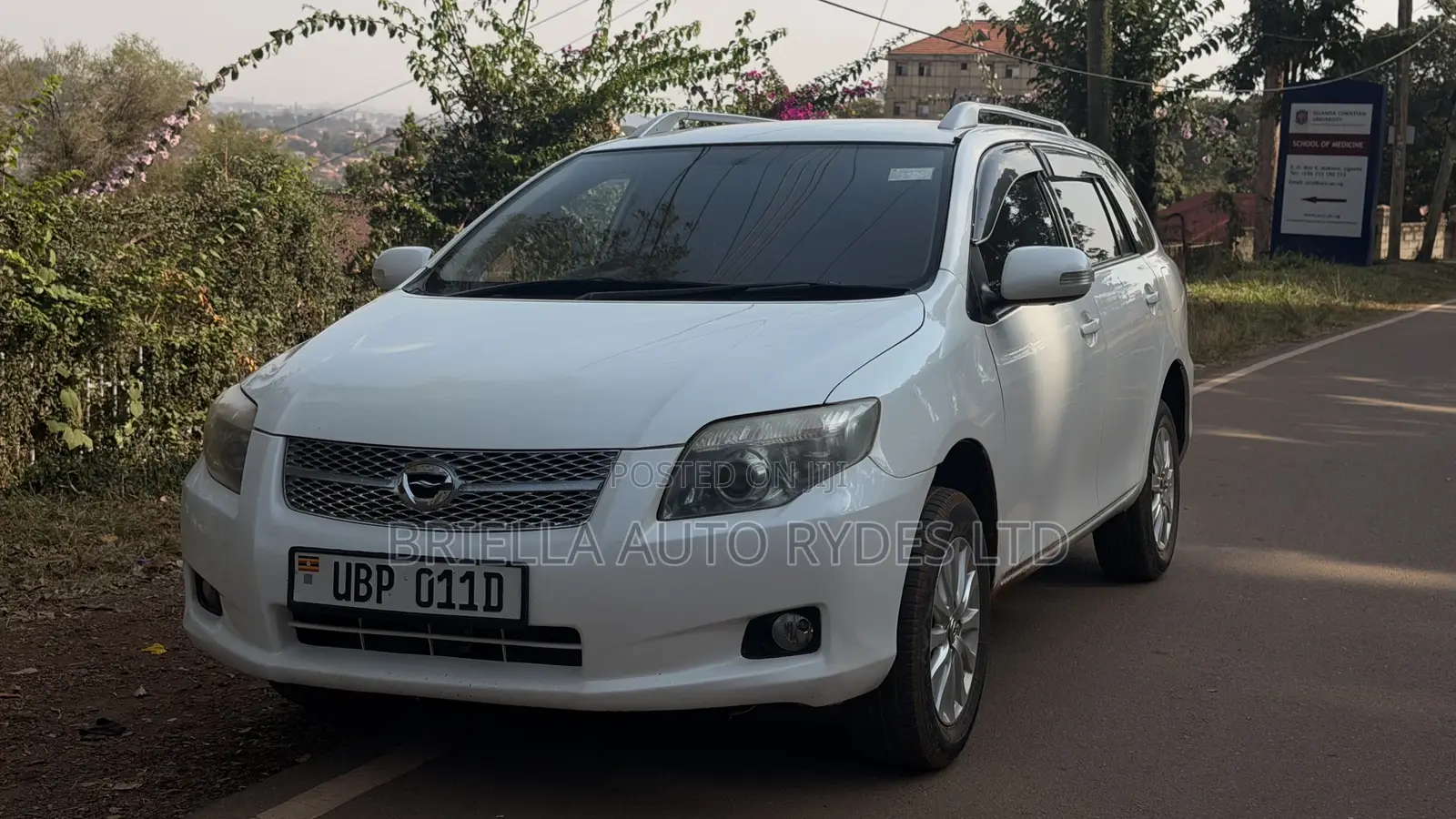 Toyota FJ Cruiser 2009 White