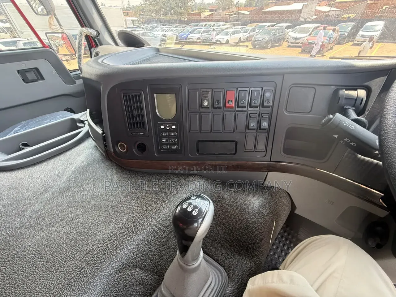 Sino Truck Red 2022