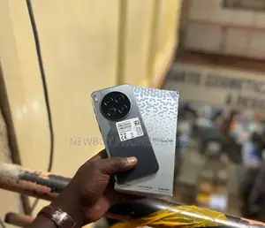 New Tecno Camon 40 Premier 5G 256 GB Black