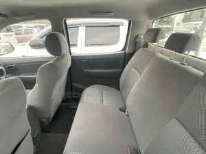 Toyota Hilux 2.5 D-4D SRX 2008 White