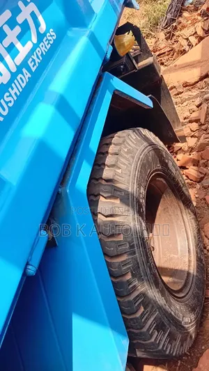 Mitsubishi Canter