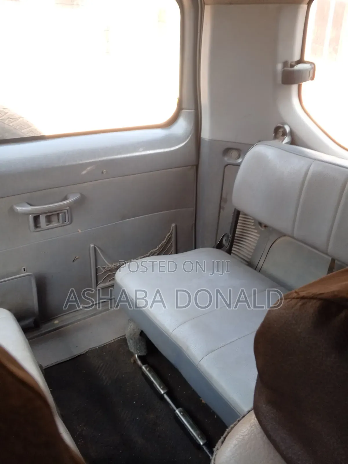 Toyota Land Cruiser Prado 2001 White