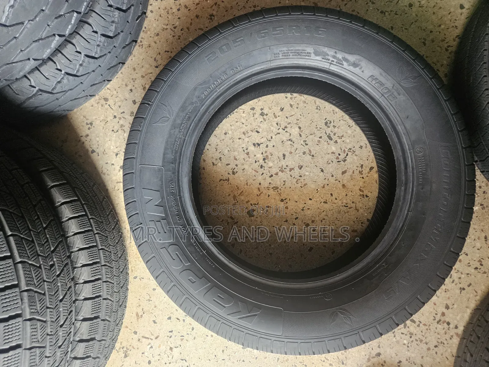 205 65 R16 Kapsin Its a Set of 4 Pieces. Try to Zoom,they a Used 1 Day