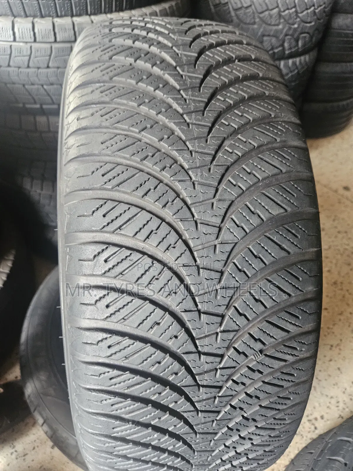 235 55R18 Dunlop Al Seasons Max AS1 Just Order We Deliver at Ur Office