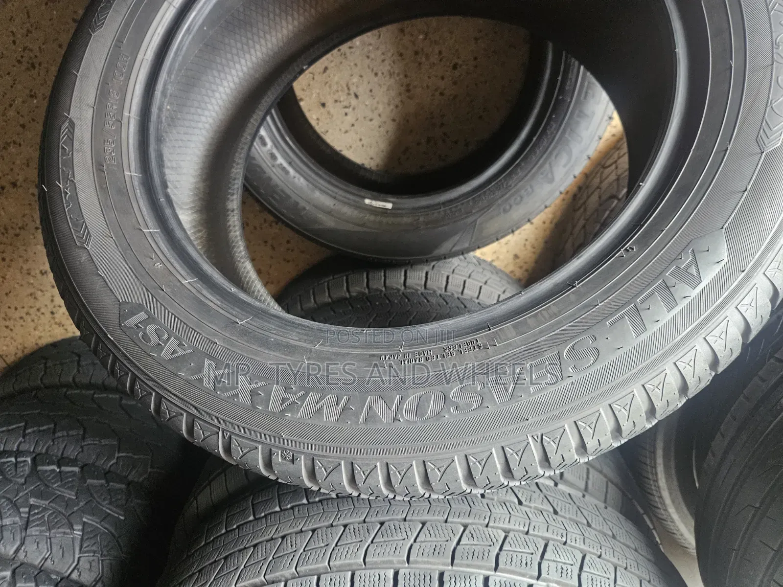 235 55R18 Dunlop Al Seasons Max AS1 Just Order We Deliver at Ur Office